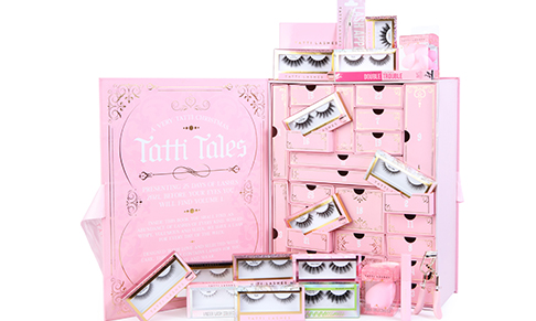 Tatti Lashes launches Christmas Advent Calendar 